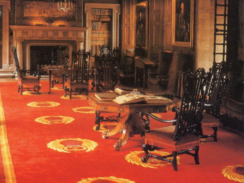 Family crest on the carpet we created for Drumlanrig Castle.